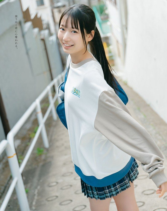 MomotaShiori_0_00_003 百田汐里 エロ画像003