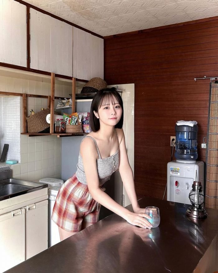 尾木波菜 エロ画像