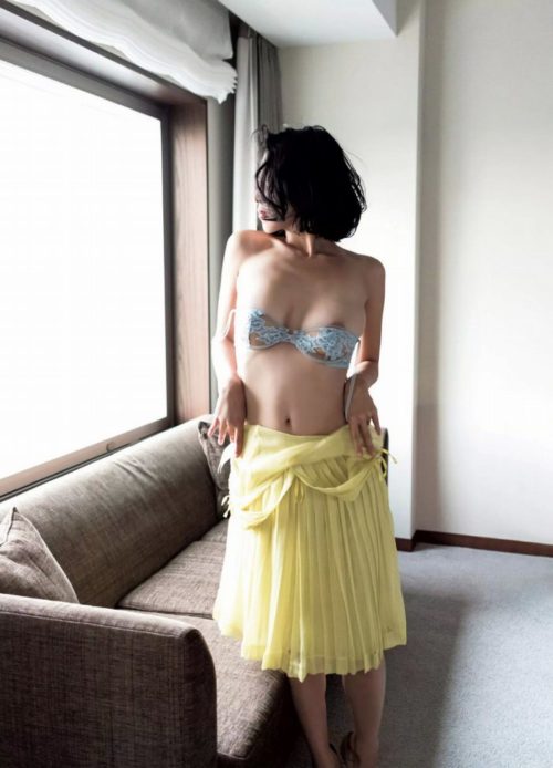佐藤寛子 エロ画像